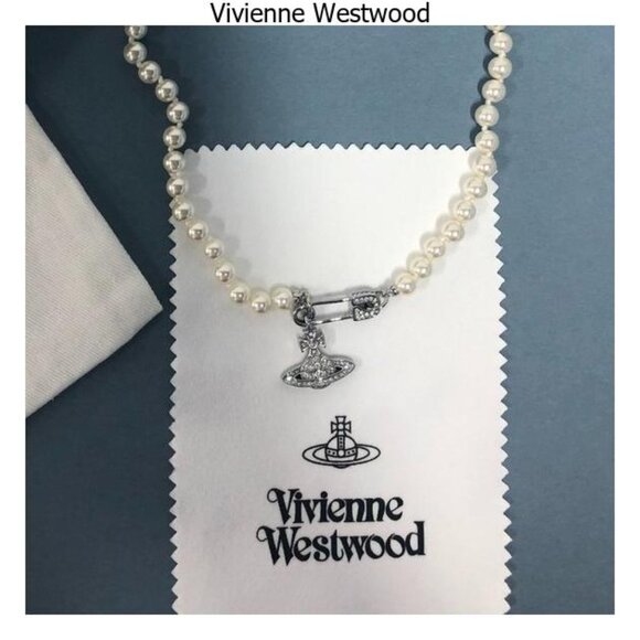 Vivienne Westwood Diamond Planet Necklace Silver - Picture 1 of 5